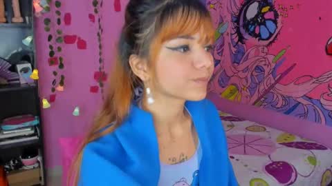 Snapshot of kittyzenn chatting on February 11, 7:27 pm Kitty Zen online show from February 11, 7:27 pm
