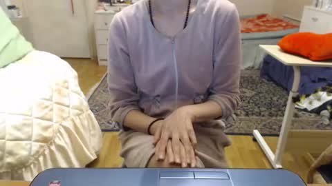 KiuminBerry online show from November 22, 2:26 pm