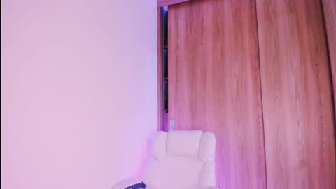 Little piece of fruit online show from February 6, 3:10 am