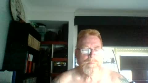 kiwi_boss61 online show from June 23, 1:35 am