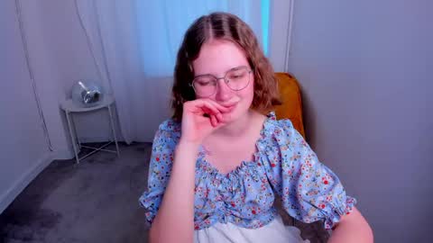 your fairy online show from April 28, 3:38 pm