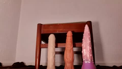 klamstrakur1 online show from November 24, 8:07 pm