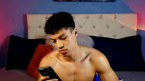 klaton__ online show from April 19, 6:10 pm