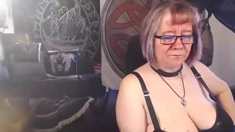 Michelle online show from April 16, 6:46 am