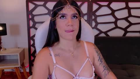 kloe_bella online show from February 13, 12:52 pm