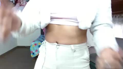 Kloe deker online show from March 7, 2:23 pm