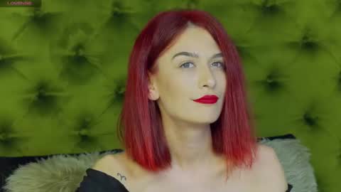 KloeyAdams online show from February 5, 1:33 pm