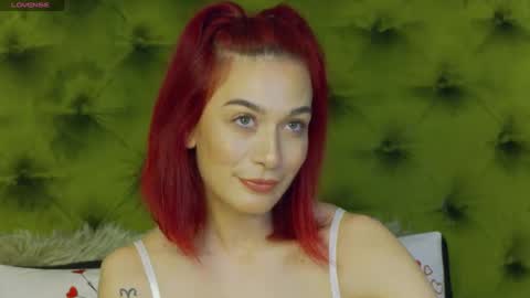 KloeyAdams online show from February 15, 7:38 am