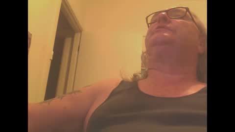 knobout online show from March 4, 10:24 am