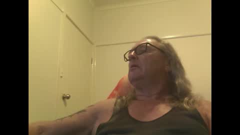 knobout online show from January 14, 11:29 am