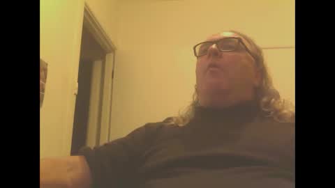 knobout online show from February 16, 11:49 am