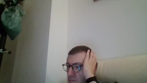 Snapshot of kolesie7 chatting on October 13, 8:44 pm JUAN CARLOS online show from October 13, 8:44 pm