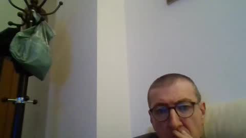 Snapshot of kolesie7 chatting on October 25, 6:52 pm JUAN CARLOS online show from October 25, 6:52 pm