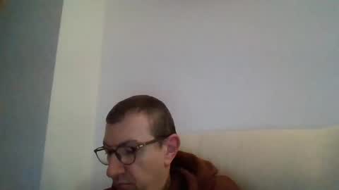 Snapshot of kolesie7 chatting on February 25, 6:55 pm JUAN CARLOS online show from February 25, 6:55 pm