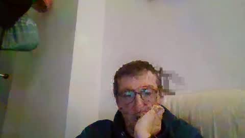 Snapshot of kolesie7 chatting on January 19, 7:04 pm JUAN CARLOS online show from January 19, 7:04 pm