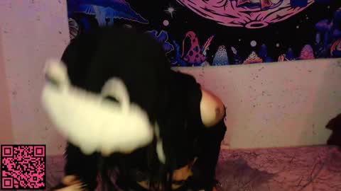 konekokawai online show from February 18, 11:08 pm