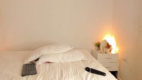 kora_bliss online show from July 30, 6:52 pm