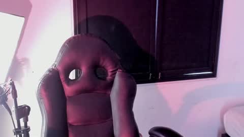 Kora Red online show from February 23, 2:19 pm