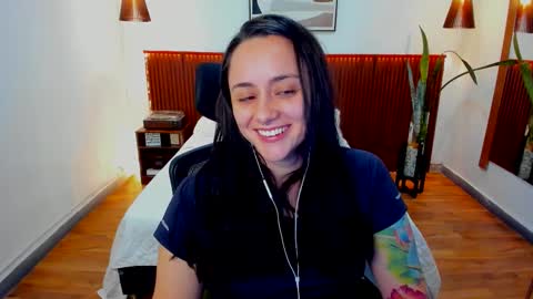 Kora Shadow online show from February 14, 8:11 pm