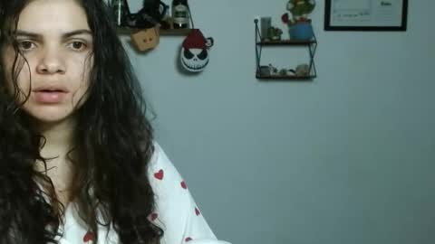 Karoll online show from October 28, 2:01 am