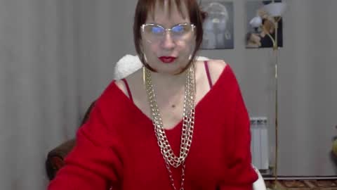 Snapshot of koroleva70 chatting on January 26, 6:48 pm VIKA online show from January 26, 6:48 pm