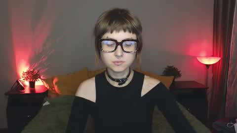 Snapshot of kortny_yo chatting on September 12, 8:33 pm Kortny online show from September 12, 8:33 pm