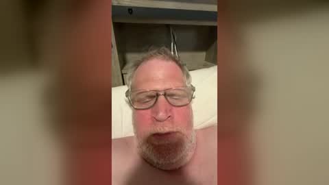 korysmith568 online show from August 10, 5:56 am