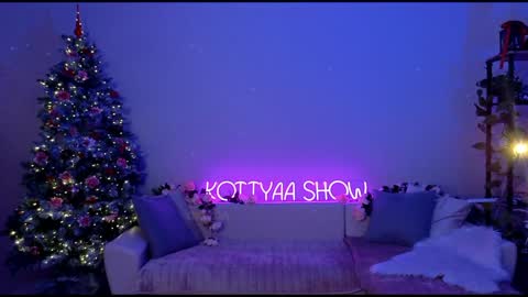 Snapshot of kottyaa_ch chatting on January 31, 9:16 pm Kottyaa cb FOLLOWING  online show from January 31, 9:16 pm