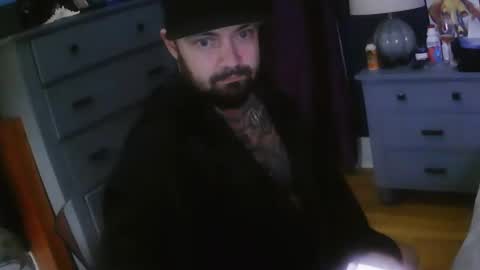 koululier23 online show from January 28, 9:30 am