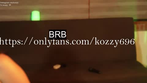 Snapshot of kozzy_ chatting on October 21, 8:23 pm kozzy_ online show from October 21, 8:23 pm