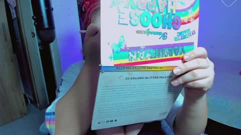 Khloe online show from February 5, 4:37 am