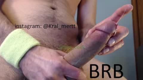Snapshot of kral_mert chatting on March 4, 2:21 pm Mert online show from March 4, 2:21 pm
