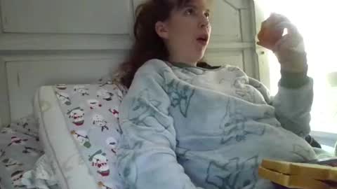 krazyred1027 online show from February 24, 1:19 am