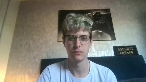 krisl77 online show from March 30, 2:28 pm