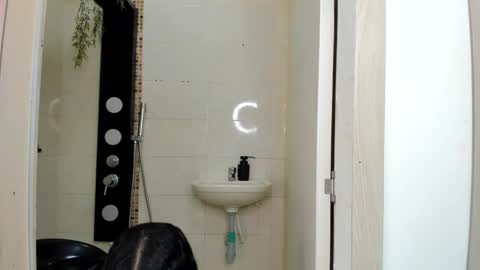 Krisstine  online show from September 19, 12:53 pm