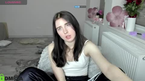 KrissLimada online show from April 7, 8:55 pm