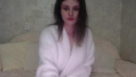 krissvoss online show from December 1, 9:13 pm