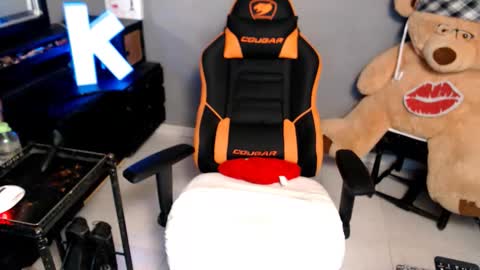  ANA  online show from March 7, 2:28 pm