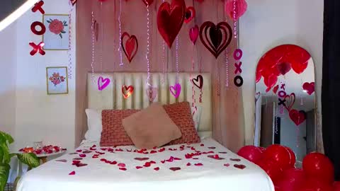 Kris online show from February 15, 2:26 am