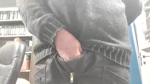 kristof1994 online show from February 2, 4:58 pm