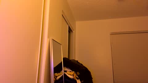 Daddy. online show from November 15, 7:10 am