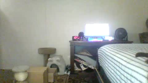 krystalizedkitsune online show from July 15, 3:56 am