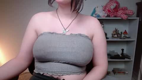 Krystal Syx online show from March 29, 10:55 pm