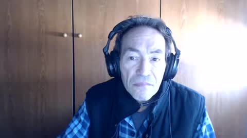ImetandfellinloveKuanyim online show from January 6, 12:35 pm