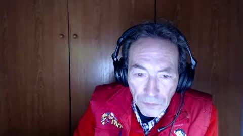 ImetandfellinloveKuanyim online show from February 6, 9:06 pm