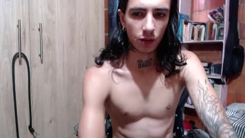 Snapshot of kyleer77 chatting on November 1, 6:07 pm kyleer77 online show from November 1, 6:07 pm