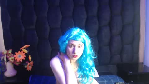 kylie_bloom online show from November 7, 8:44 pm