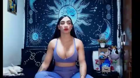 kylie online show from June 16, 11:09 pm