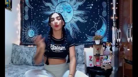 kylie online show from July 30, 11:16 pm