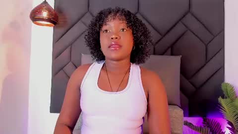 kyliee_vega online show from June 11, 11:41 am